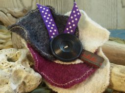 broche tissus recyclé fabriqué en france fait main bouton recyclé